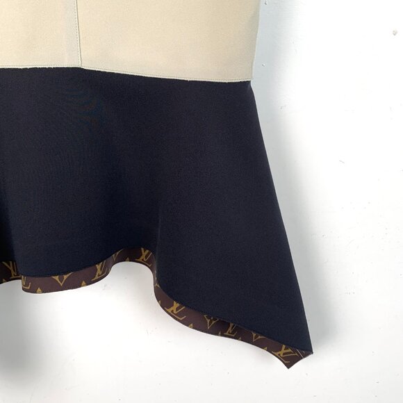Louis Vuitton Color-Block Lined Monogram Crewneck Sleeveless Tailcoat Top - Picture 4 of 7